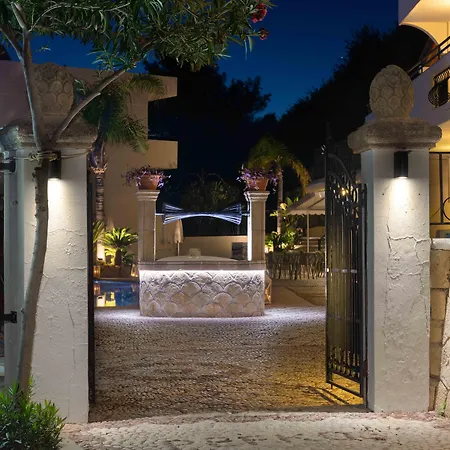 Pefkos View & Maisonette Apart-hotel 4*