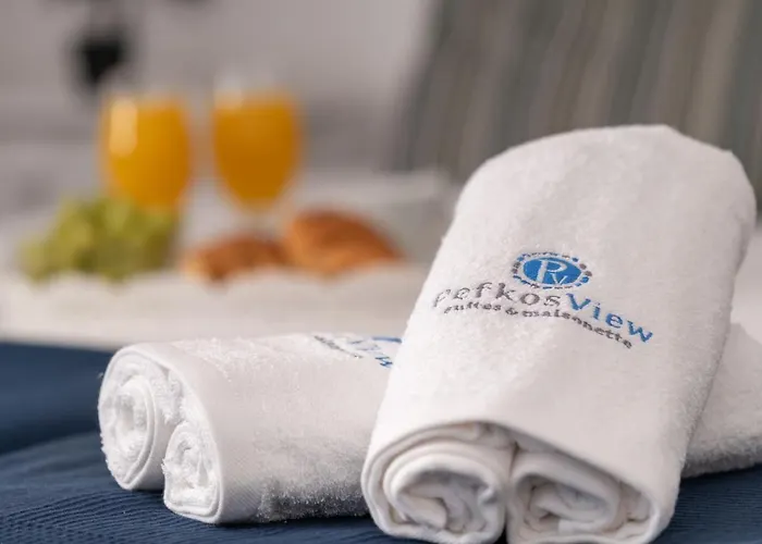 Pefkos View & Maisonette 4* Pefki