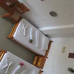Pefkos View & Maisonette 아파트호텔 4*
