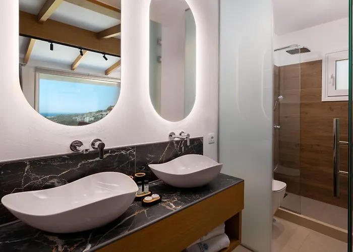 Апарт-отель Pefkos View & Maisonette