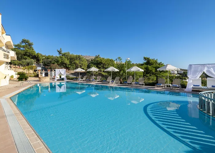 Pefkos View & Maisonette 4* Pefki