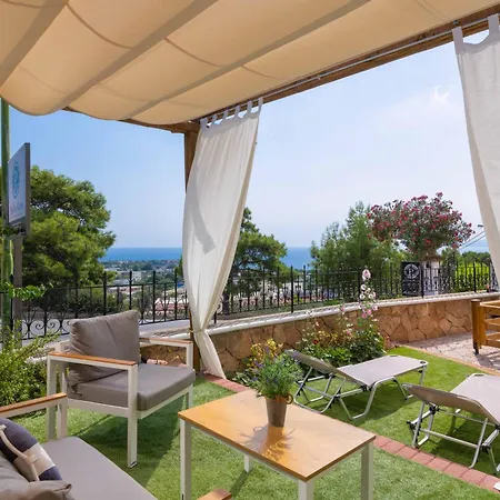 Pefkos View & Maisonette 4*