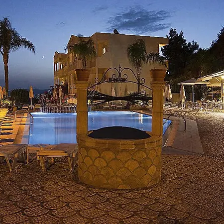 Pefkos View & Maisonette Ξενοδοχείο με διαμερίσματα 4*