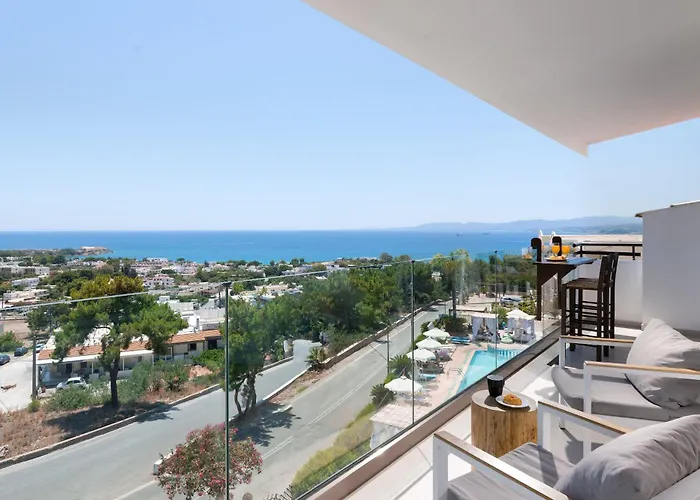 Pefkos View & Maisonette شقة فندقية Pefki
